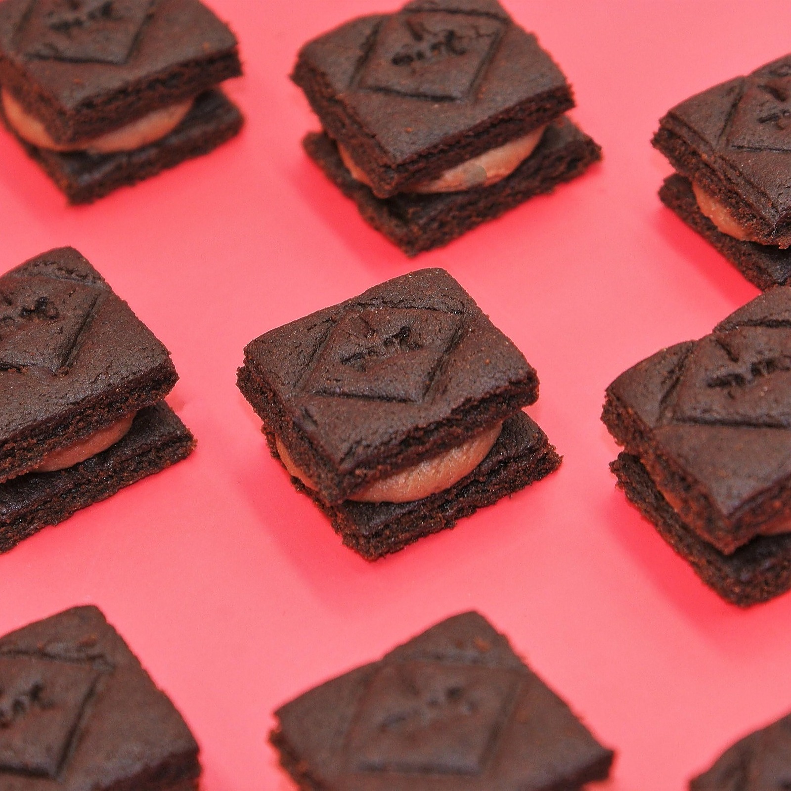 Jade & Jane Chocolate Chocolate Creme Sandwich Cookies Leafly