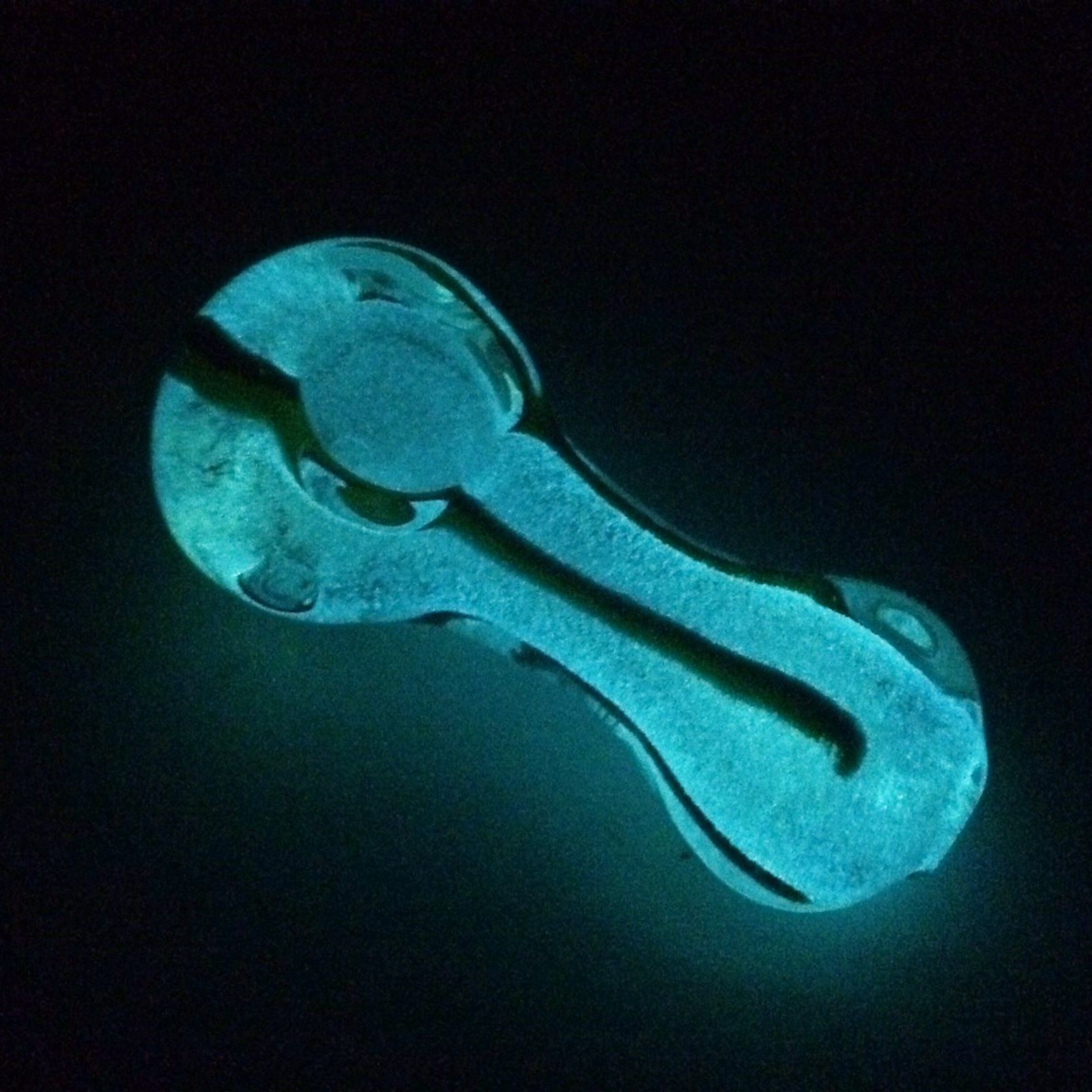 Kings Pipes Online Glow In The Dark Glass Pipe Leafly