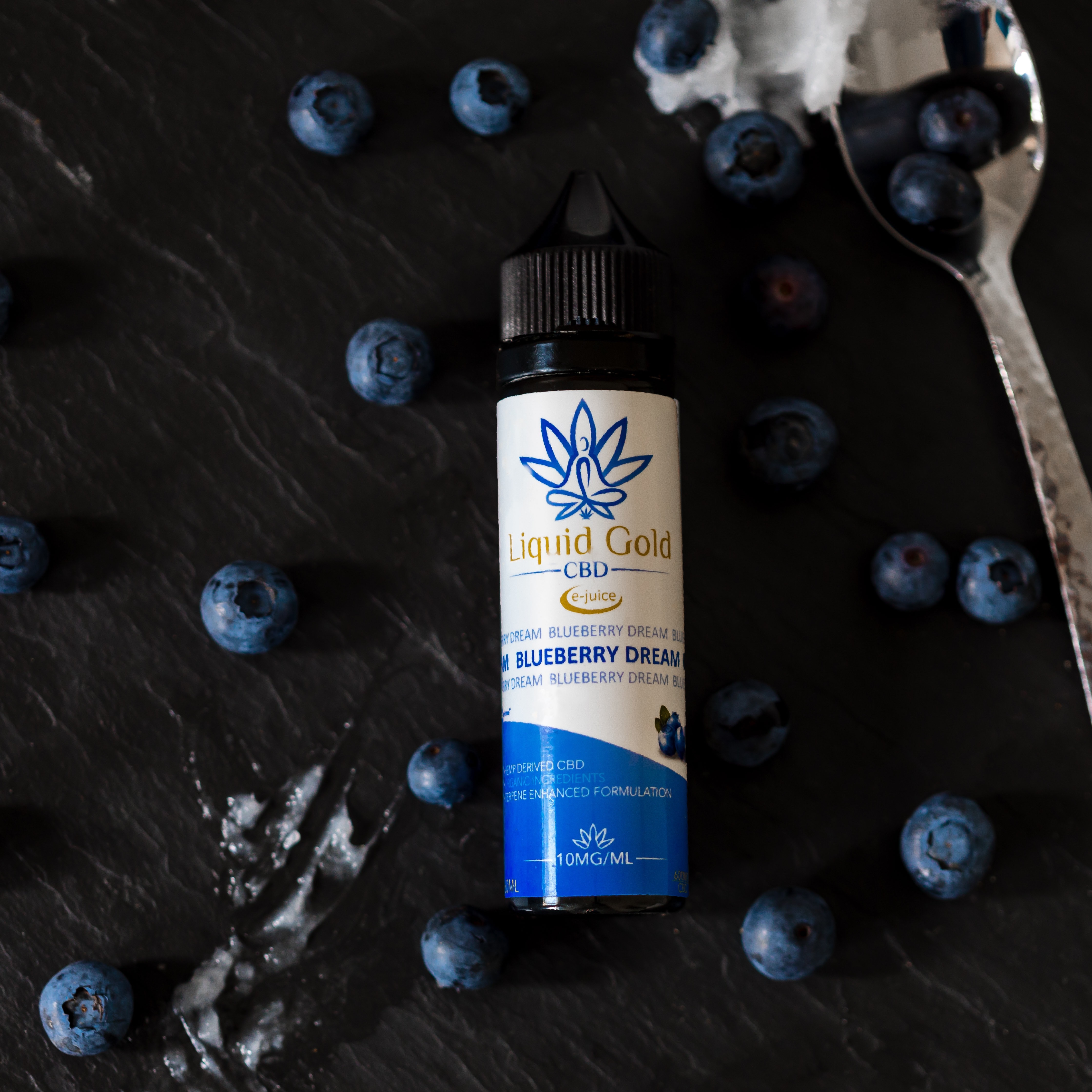 Blueberry Dream CBD Vape Juice enhanced with Terpenes Leaf