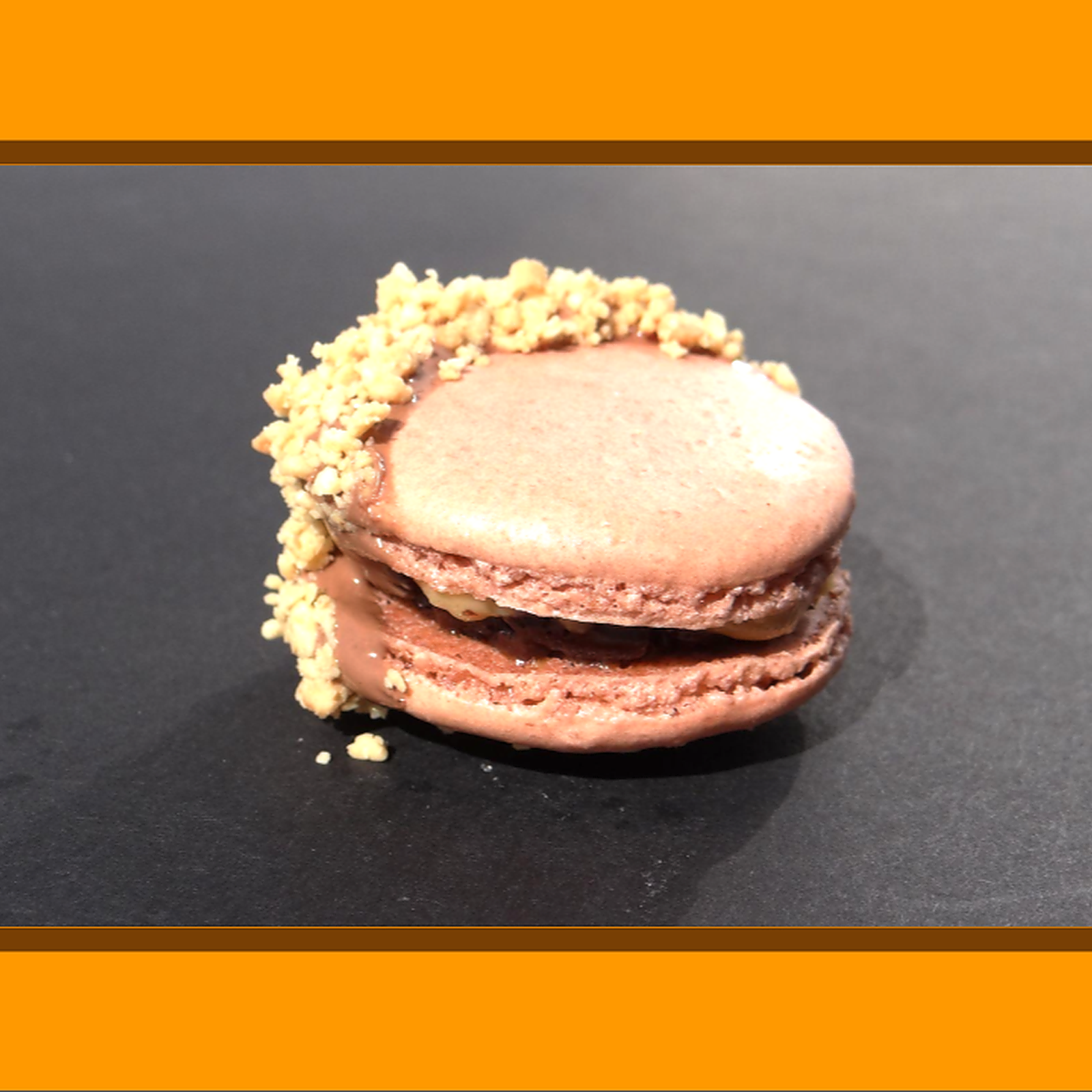 Madame Munchie Peanut Butter & Chocolate ROYALE CUP French Macaron